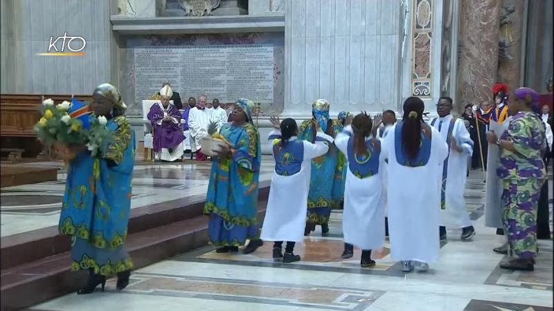 Le pape François met en valeur le rite zaïrois