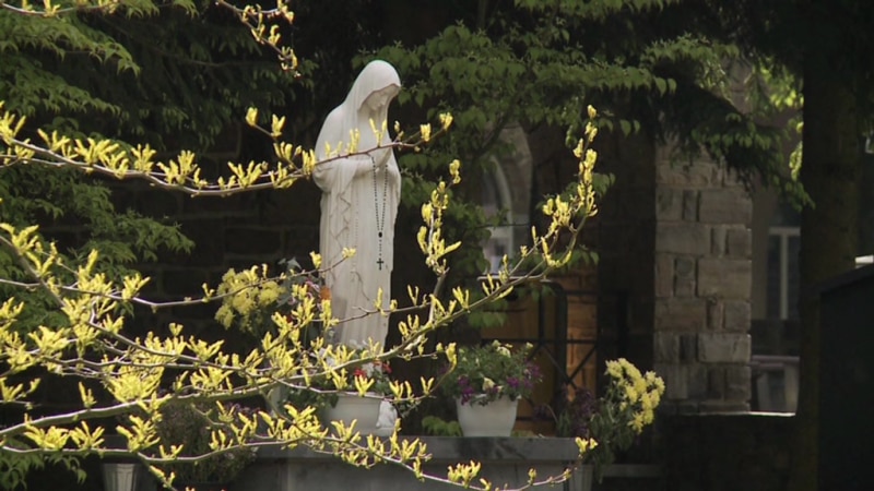 Priez la Vierge des Pauvres à Banneux le 15 janvier