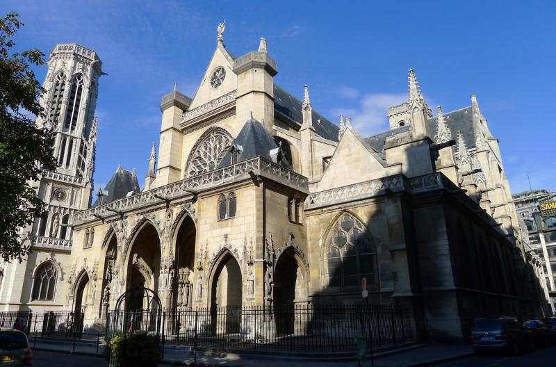 Messe en hommage aux victimes de l’attaque à la Préfecture de Police à Saint-Germain l’Auxerrois