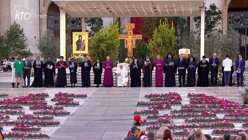 Veillée de prière œcuménique « Together » en direct de la place Saint-Pierre