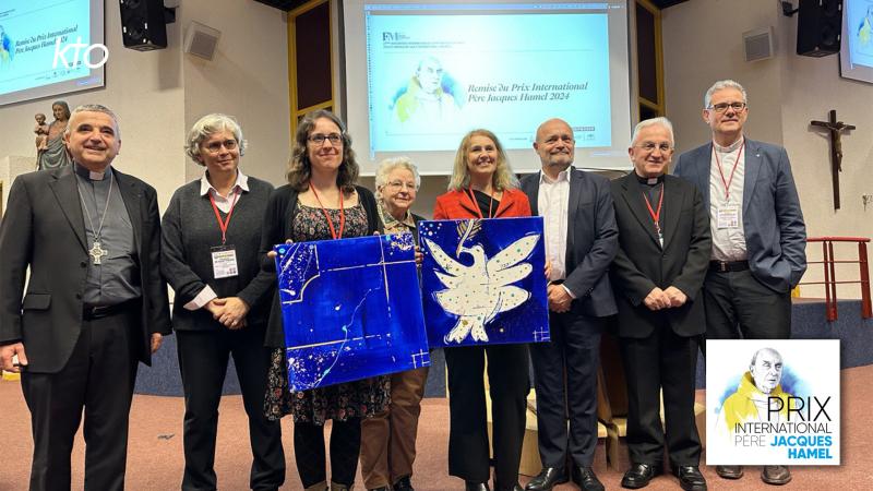 Remise du Prix Père Jacques Hamel 2024 à Sarah-Christine Bourihane et Romina Gobbo