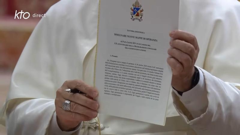 « La personne avant l’algorithme » : Léon XIV actualise la mission de l’éducation catholique à l’ère du numérique